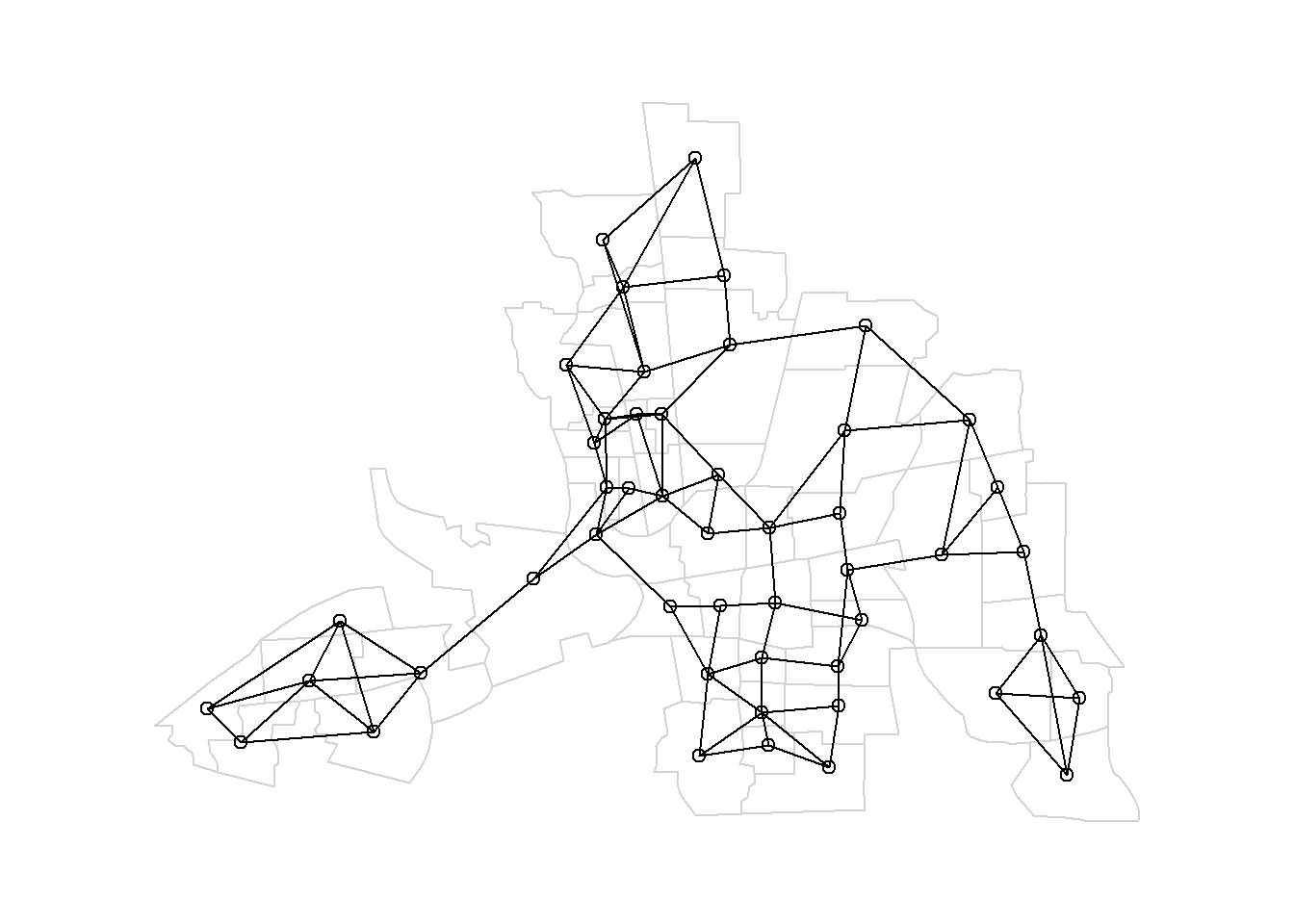 Left: Neighbors based on 3 nearest neighbors. Area of interest is represented in black and its neighbors in gray. Right: Map of neighbors based on 3 nearest neighbors.